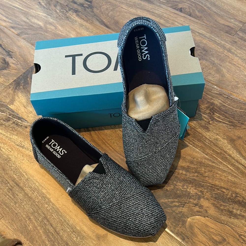 NEW Sparkle TOMS